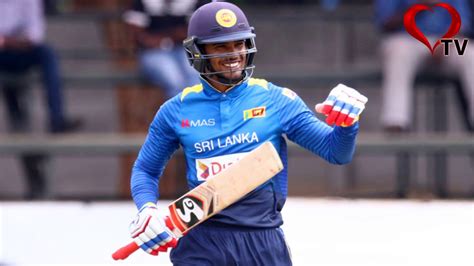 dhananjaya de silva cricket career